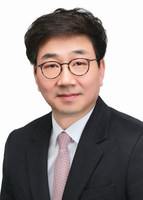 김진석